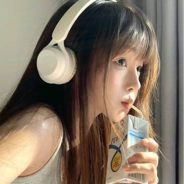 美女美女_美女真人壁纸