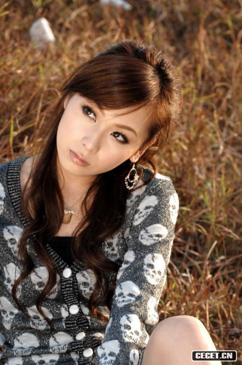 美女头像真实Furry