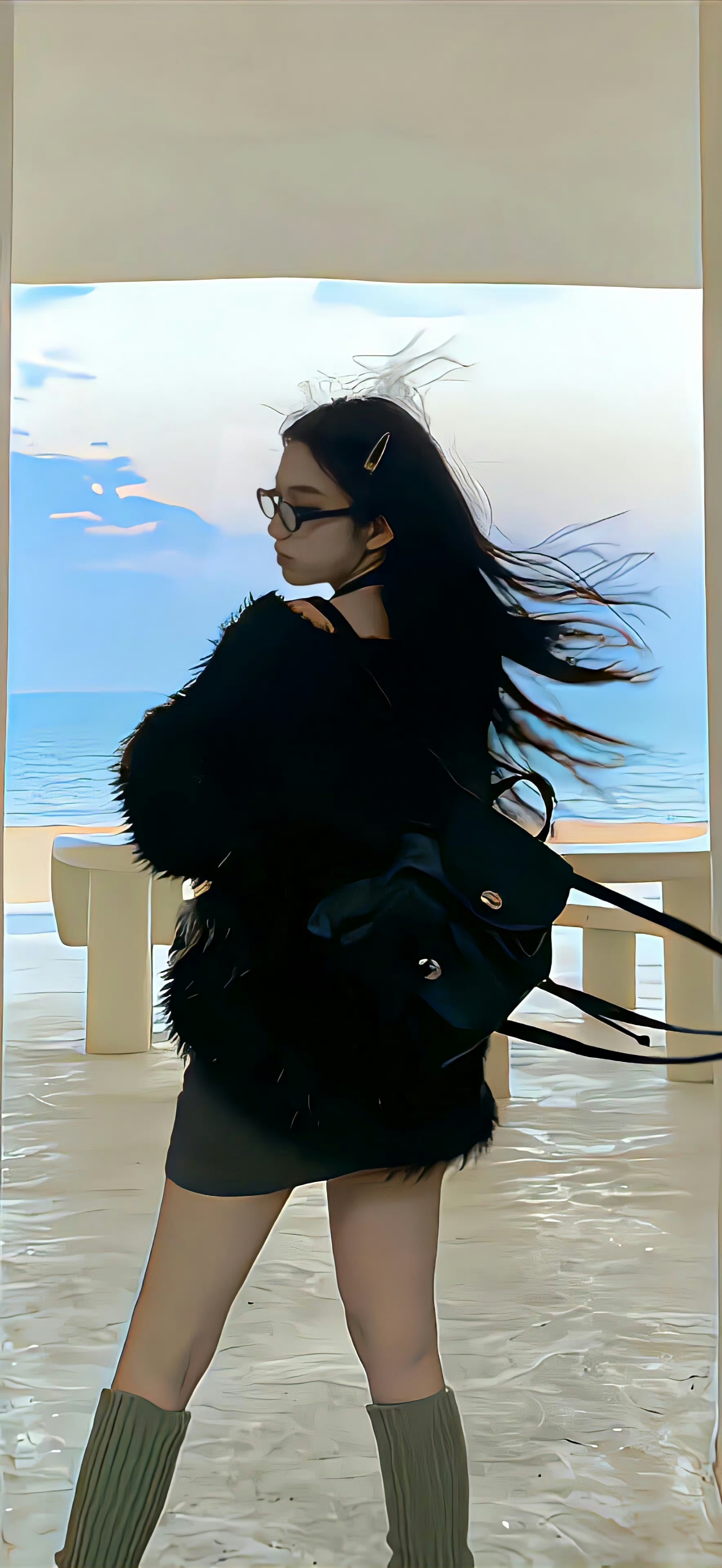 美女小余想吃烧烤_美女真人女头