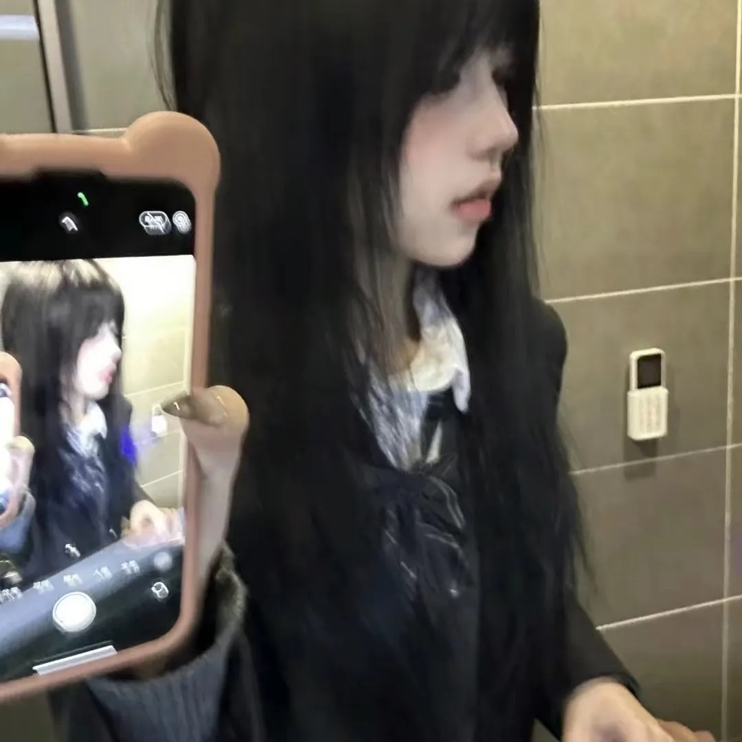 美女牛仔裤_美女真人壁纸