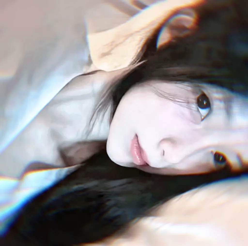 真人美女壁纸Cute_真人美女壁纸情头真人