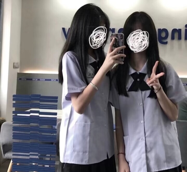 真人美女照片Zxsmj_真人美女照片女头真人