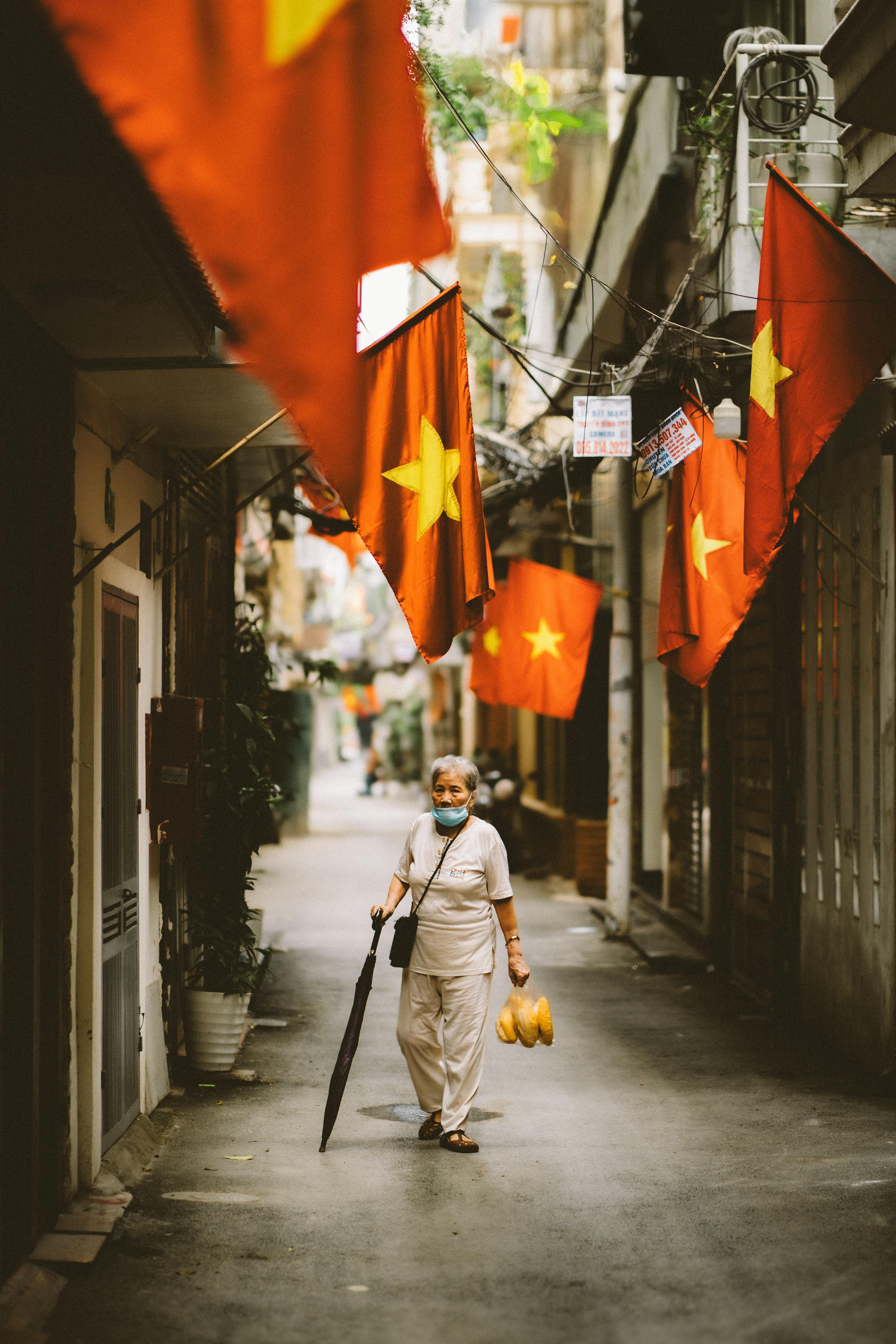 手机壁纸老虎_伊斯坦布尔历史建筑立面与人