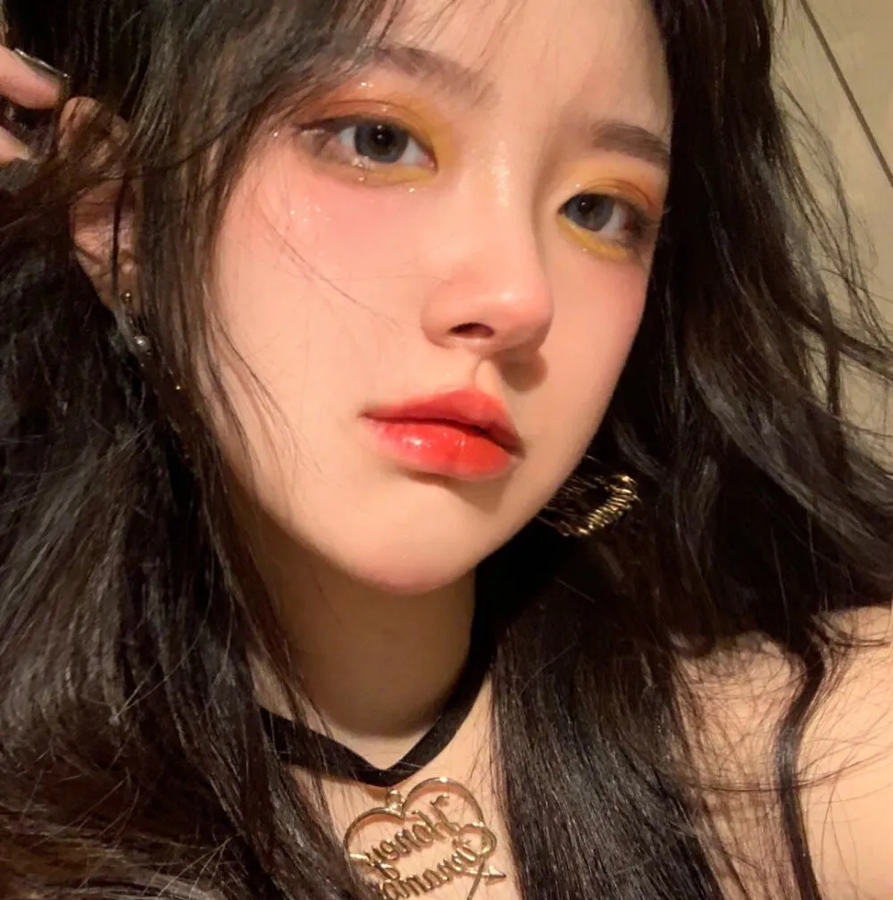 真人美女头像美女写真_真人美女头像美女壁纸，真人壁纸