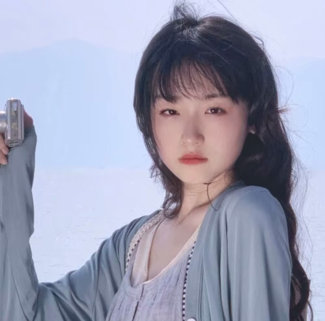 真人美女照片a_真人美女照片真人