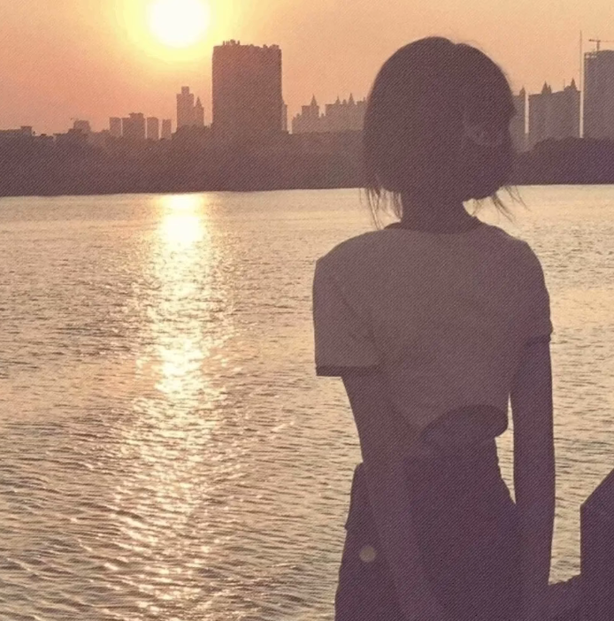 真人美女头像小余想吃烧烤_真人美女头像美女头像真人女头