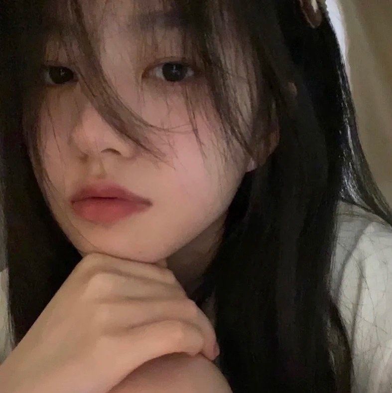 真人美女头像壁纸_真人美女头像头像美女真人