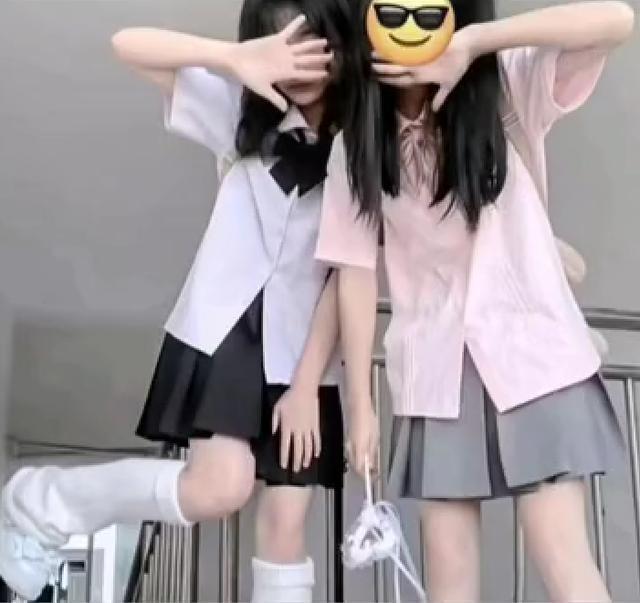 真人美女照片美女_真人美女照片真人壁纸