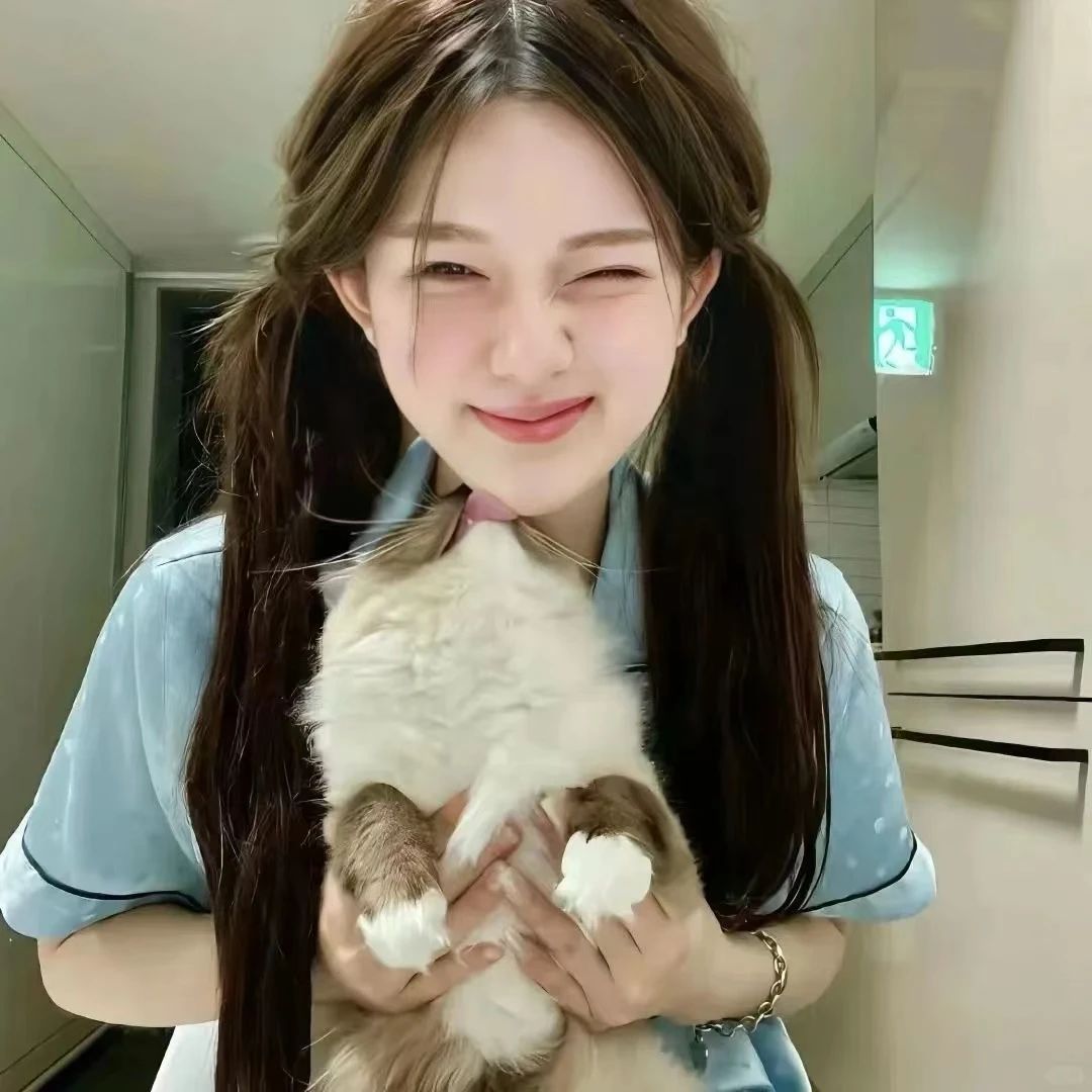 真人美女壁纸艺术_真人美女壁纸真人壁纸