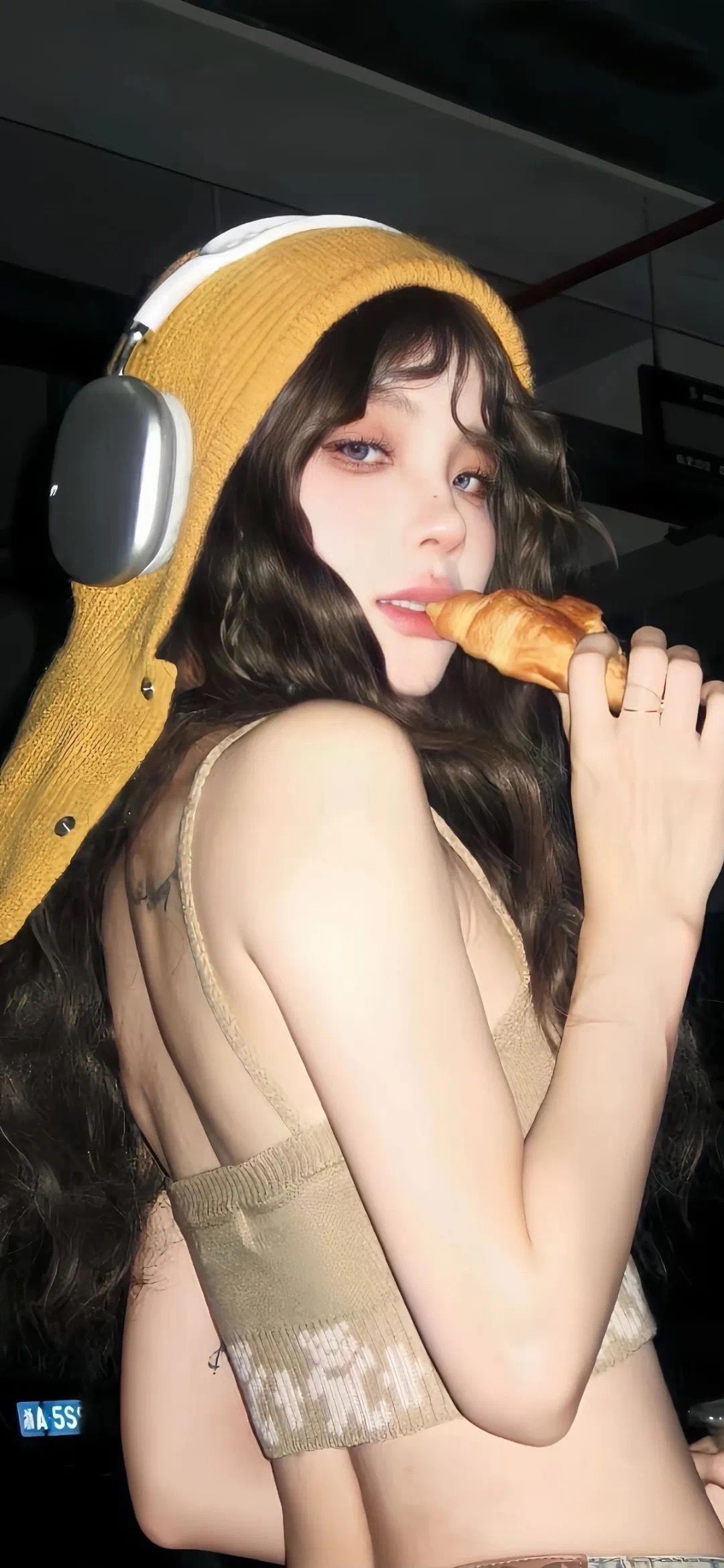 真人美女照片街拍美女_真人美女照片真人闺头