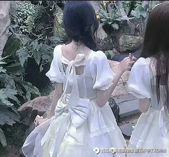 真人美女壁纸外国_真人美女壁纸情头真人