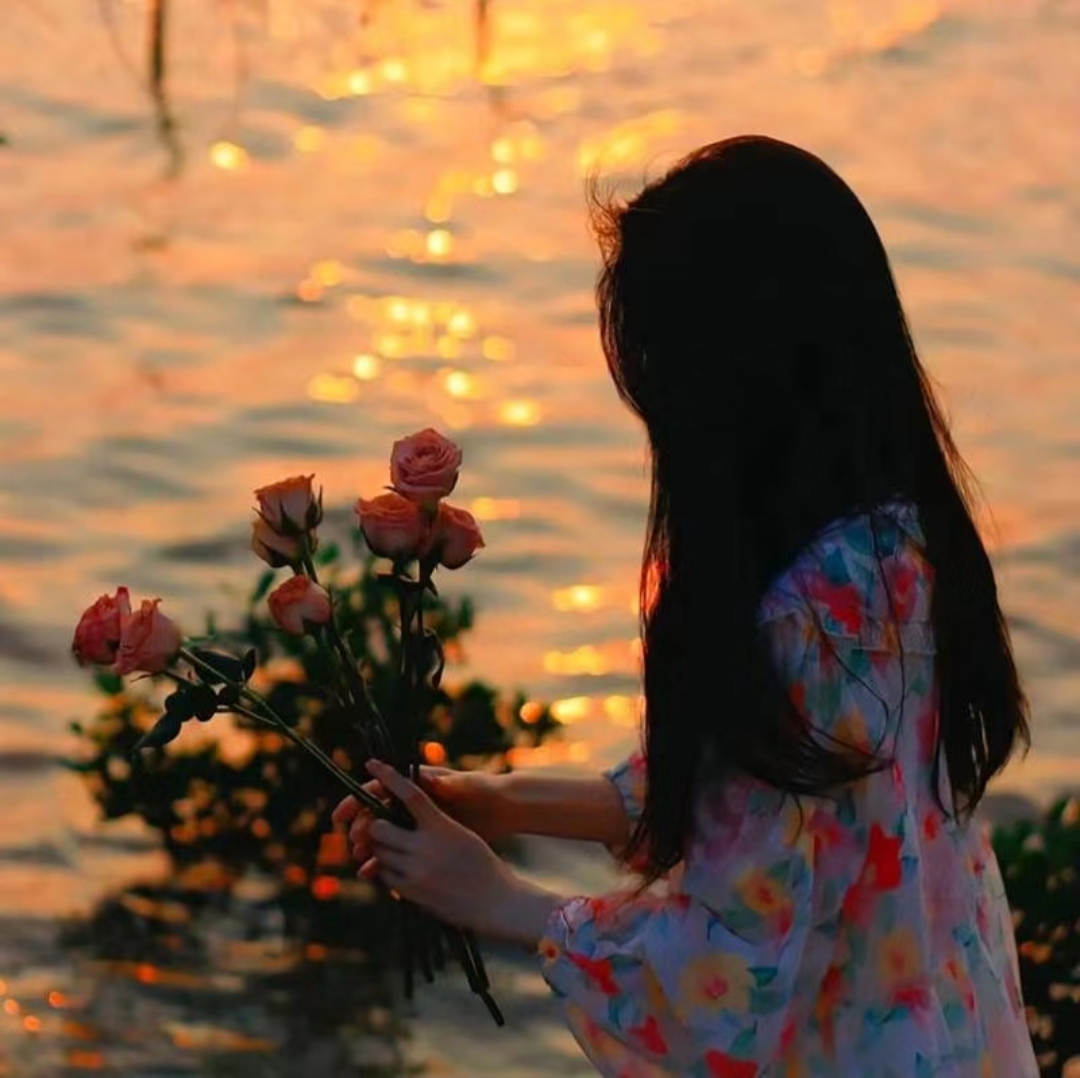 真人美女自拍美女明星_真人美女自拍真人女头