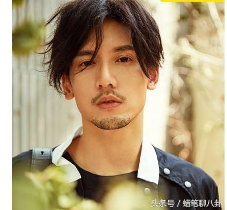 帅哥图片头像真人版健身_帅哥头像头像真人