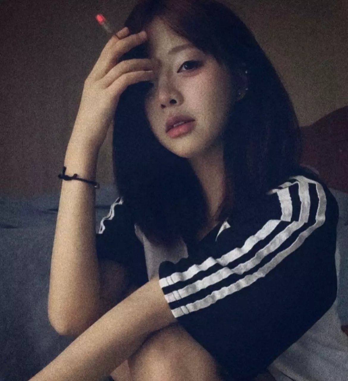 真人美女壁纸牛仔裤_真人美女壁纸真人壁纸