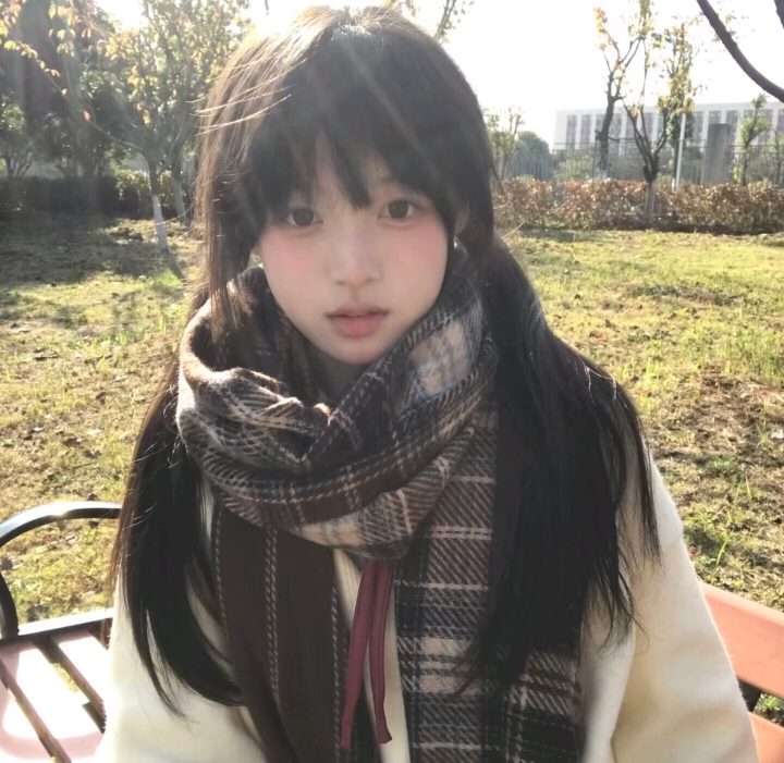真人美女照片照片_真人美女照片女生头像真人美女头像动漫头像