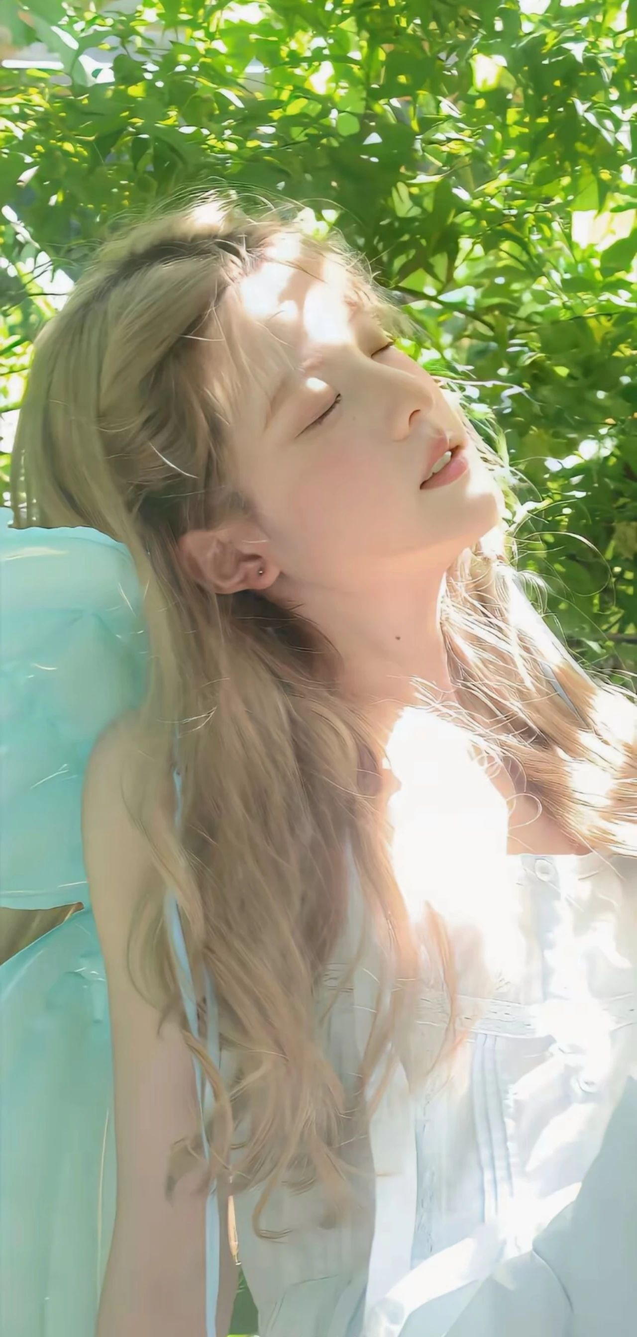 真人美女自拍美女头像_真人美女自拍真人壁纸，美女壁纸
