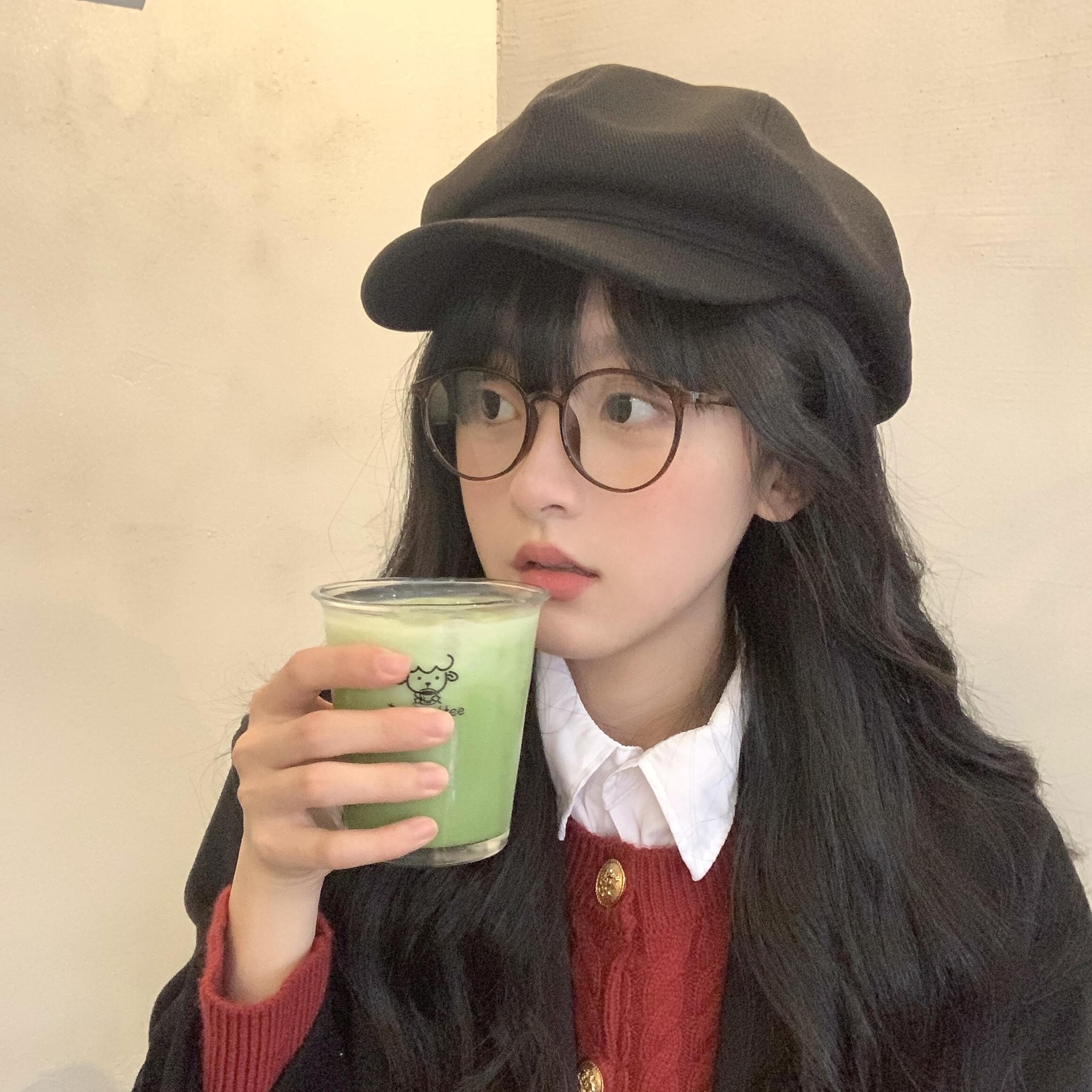 真人美女壁纸Sheep_真人美女壁纸女生头像可爱真人美女