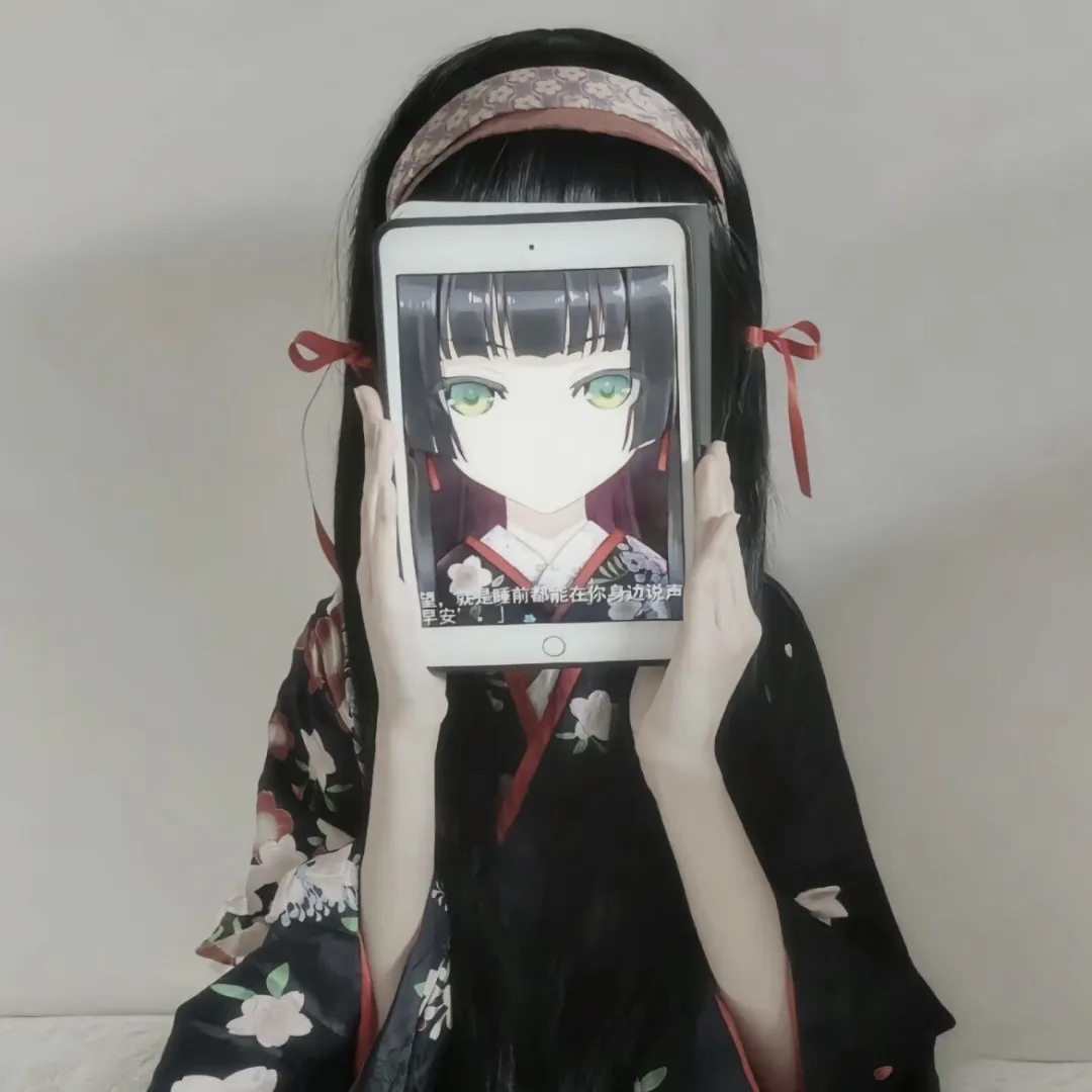 真人美女自拍GPS_真人美女自拍女头真人