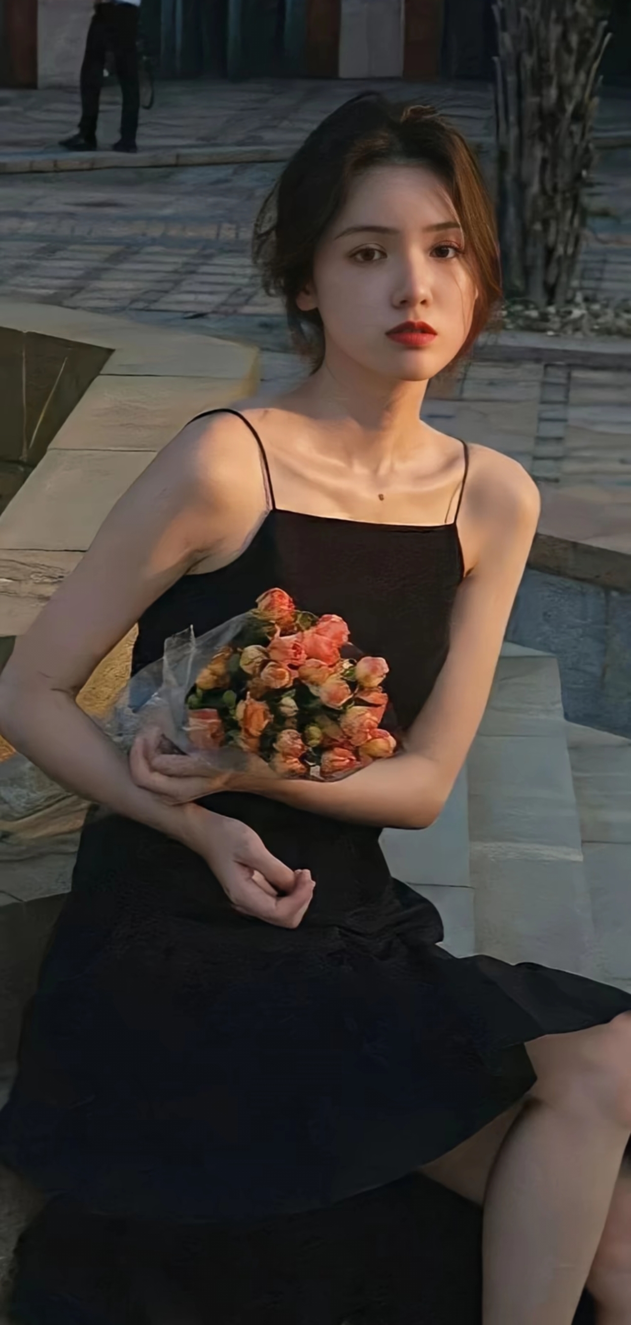 真人美女自拍中国美女_真人美女自拍真人壁纸，美女壁纸