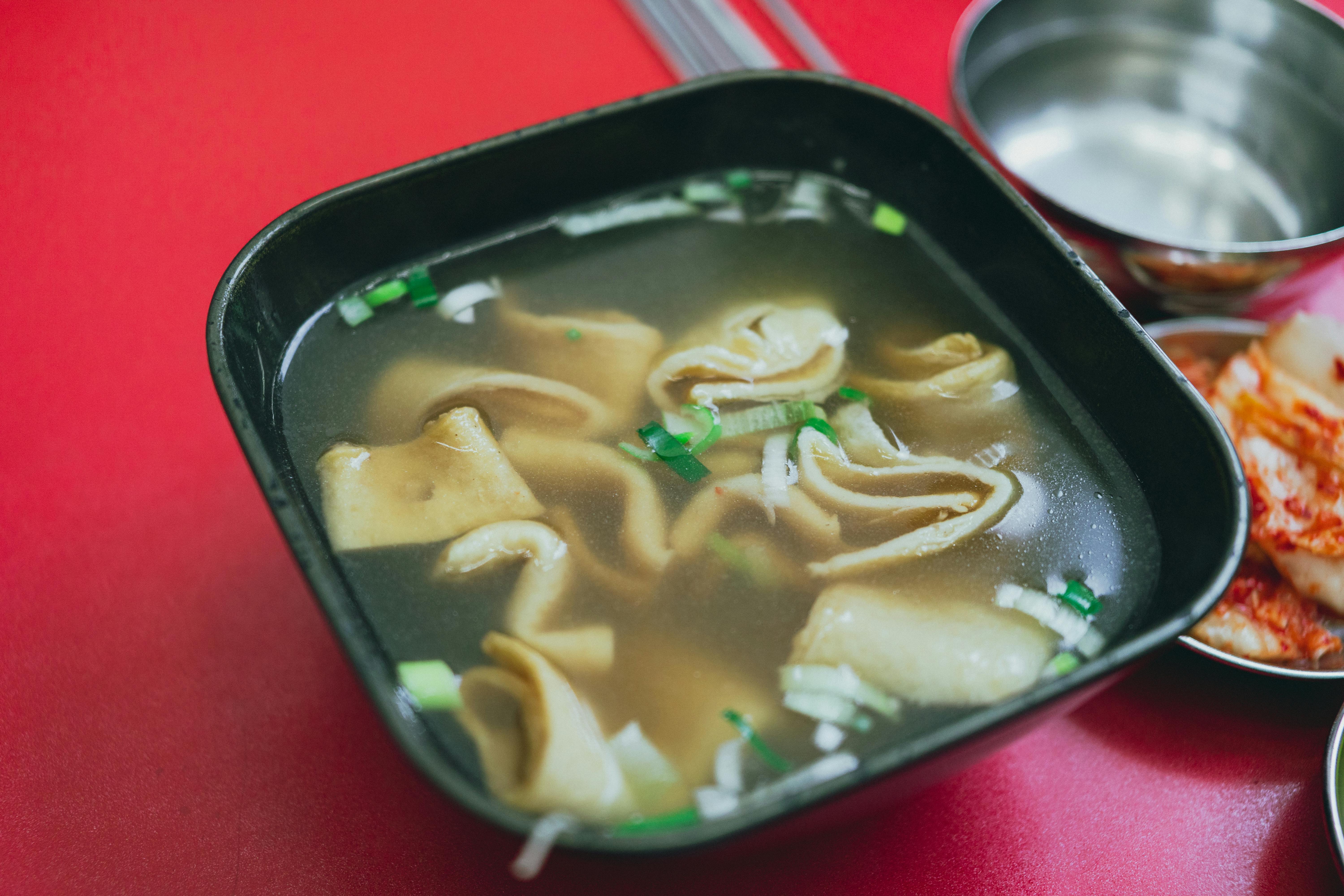 壁纸图片cube_美味的韩式泡菜鱼饼汤