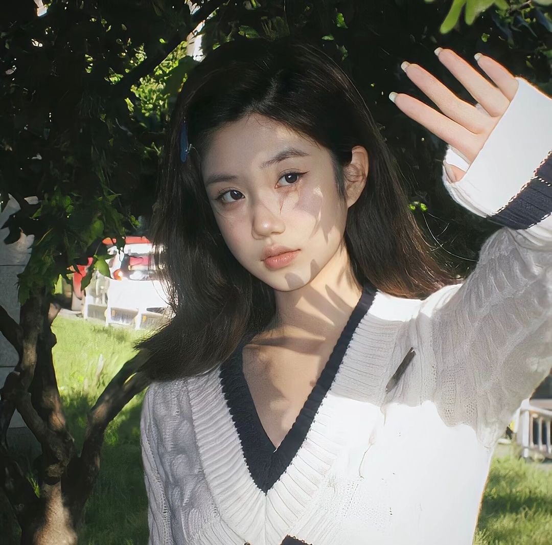 真人美女自拍夏天_真人美女自拍真人头像