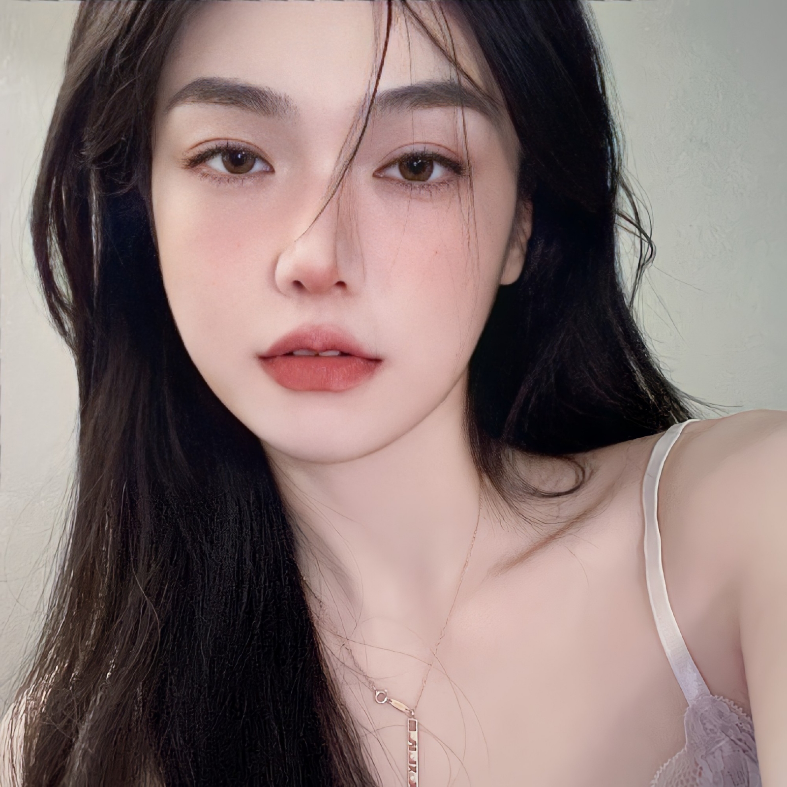 真人美女壁纸照片_真人美女壁纸真人美女壁纸