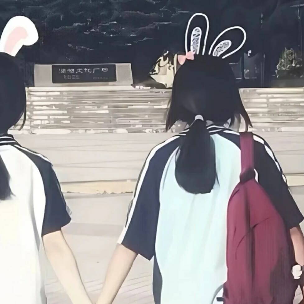 真人美女壁纸台湾_真人美女壁纸真人闺头
