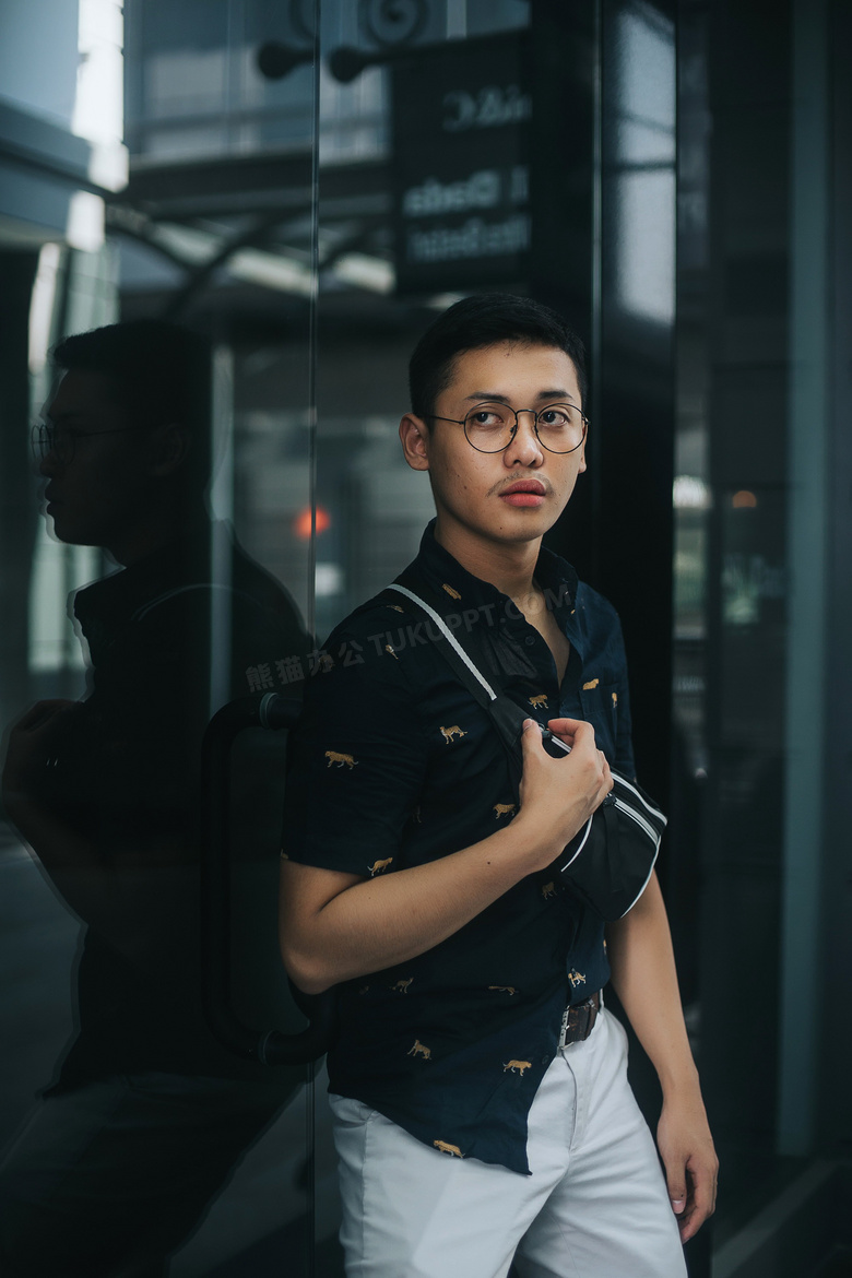 帅哥头像真人昭和_帅哥头像头像图片
