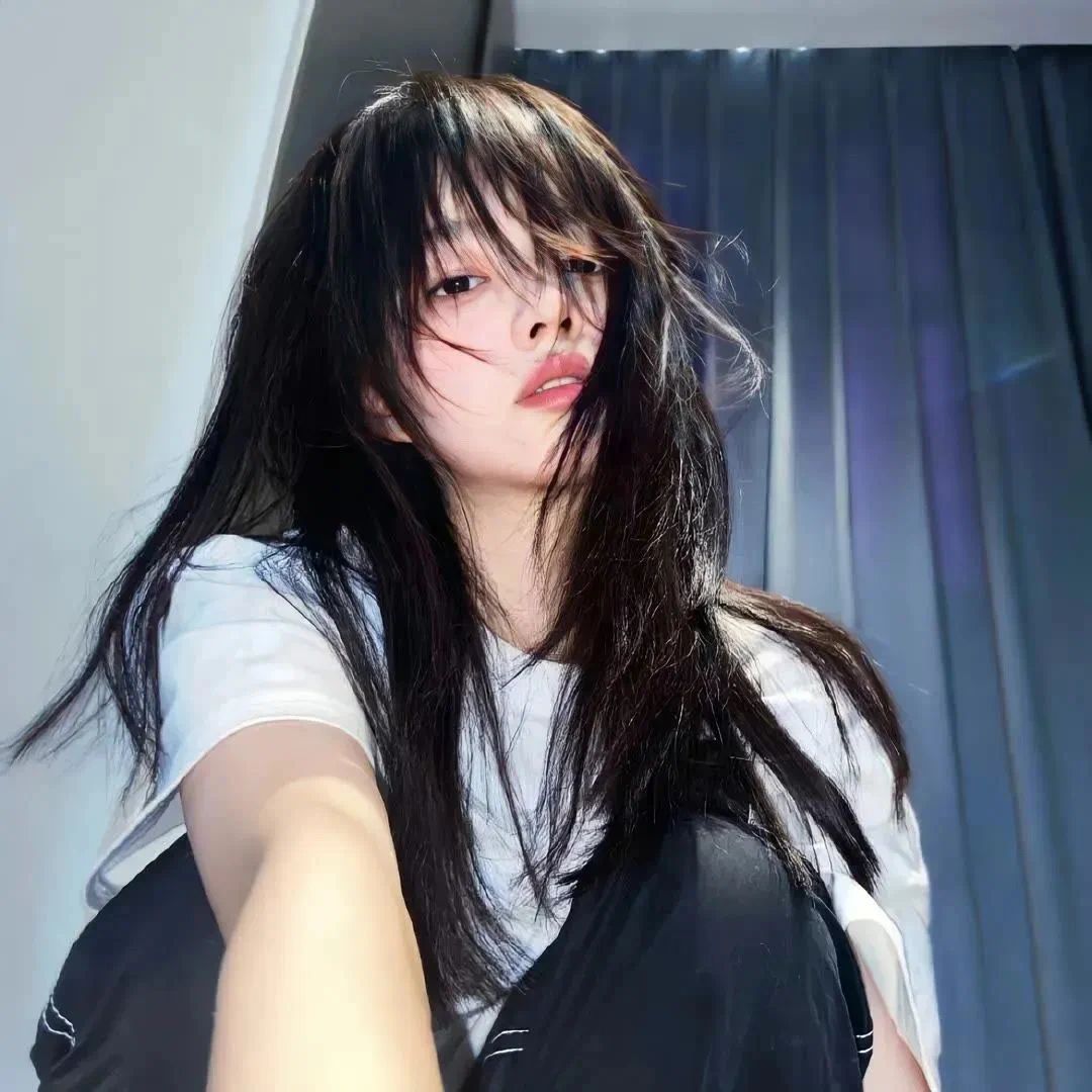 真人美女壁纸8K_真人美女壁纸真人闺头