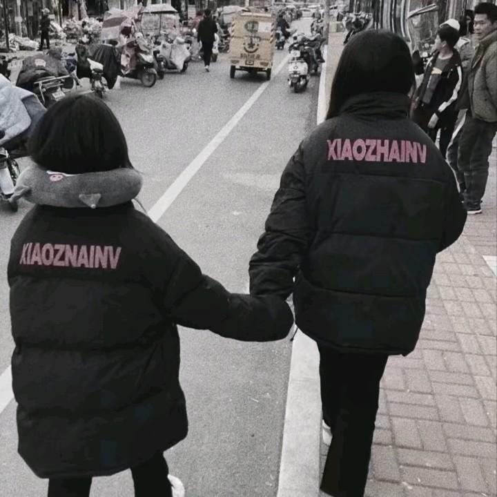 真人美女壁纸艺术_真人美女壁纸真人头像
