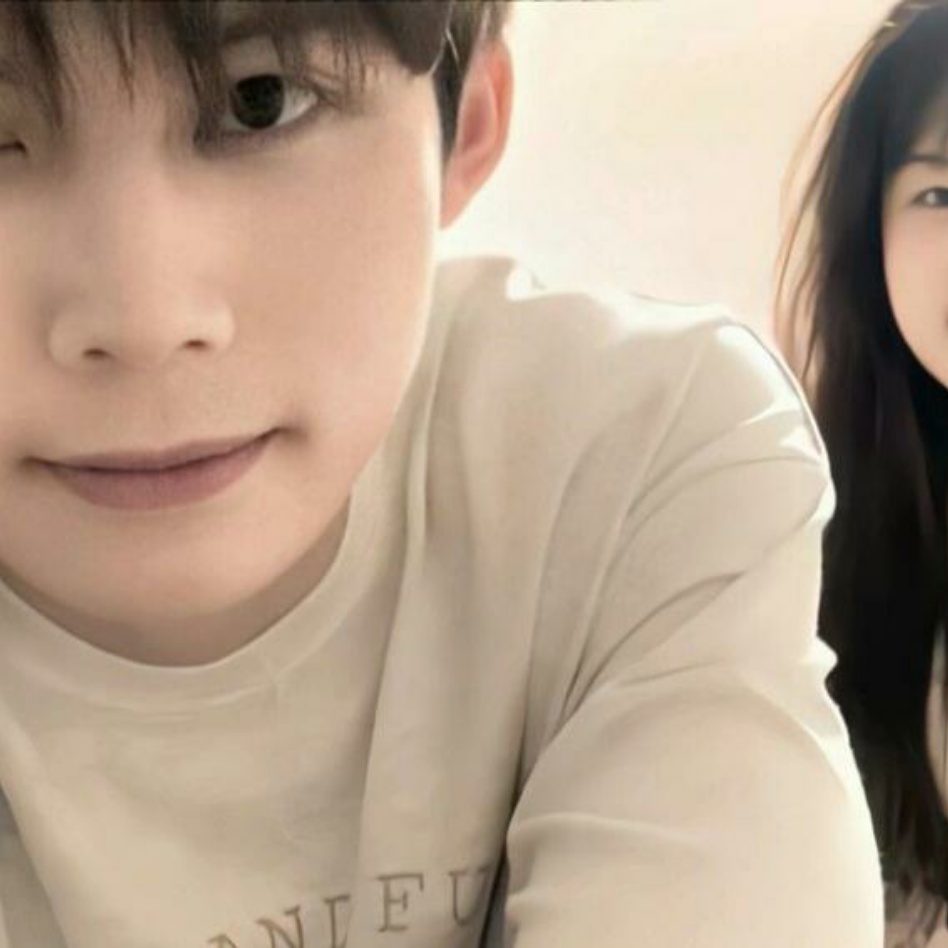 真人美女壁纸11美女_真人美女壁纸情头真人