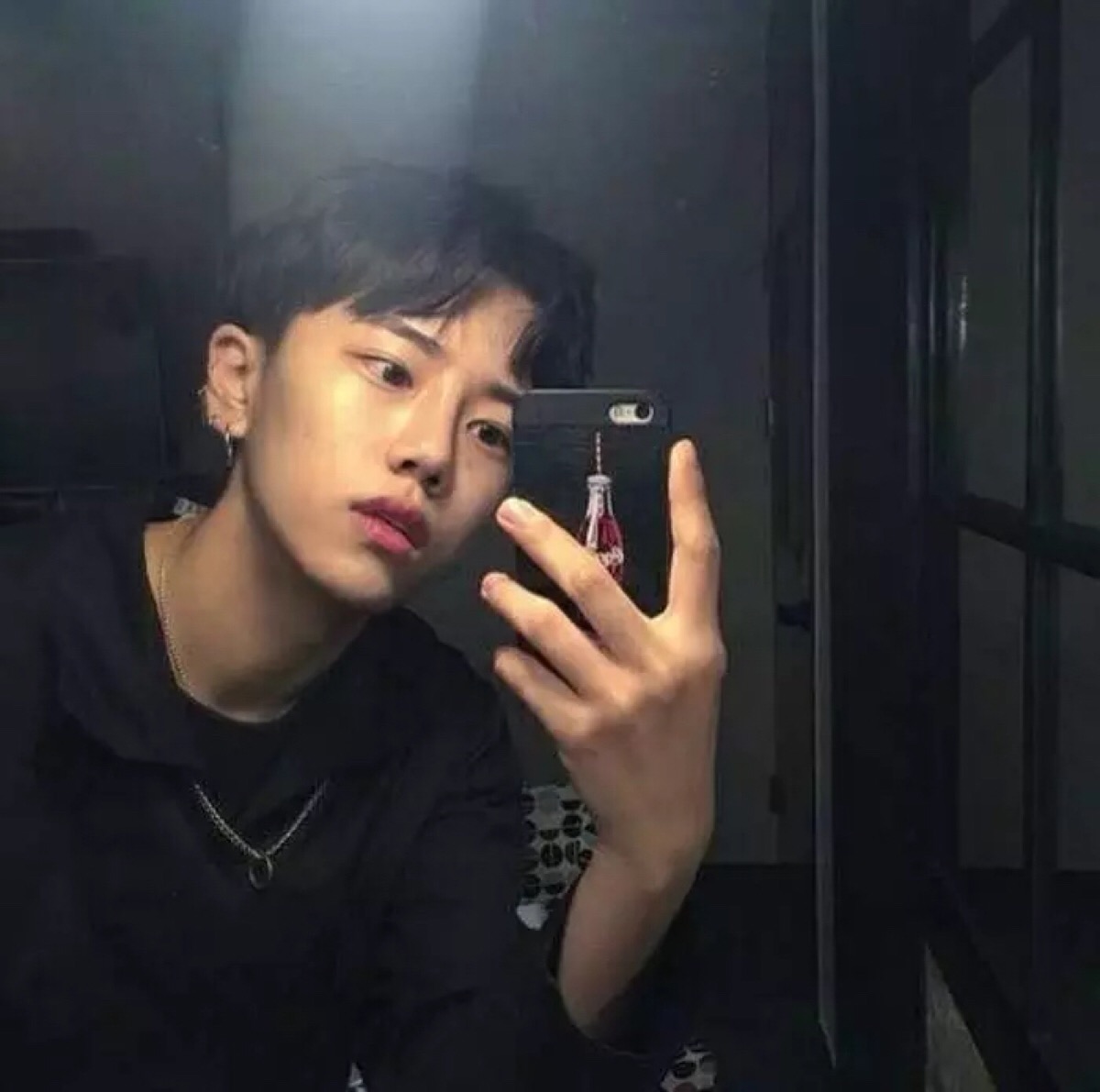 帅哥头像高冷帅气男头像_帅哥头像头像图片
