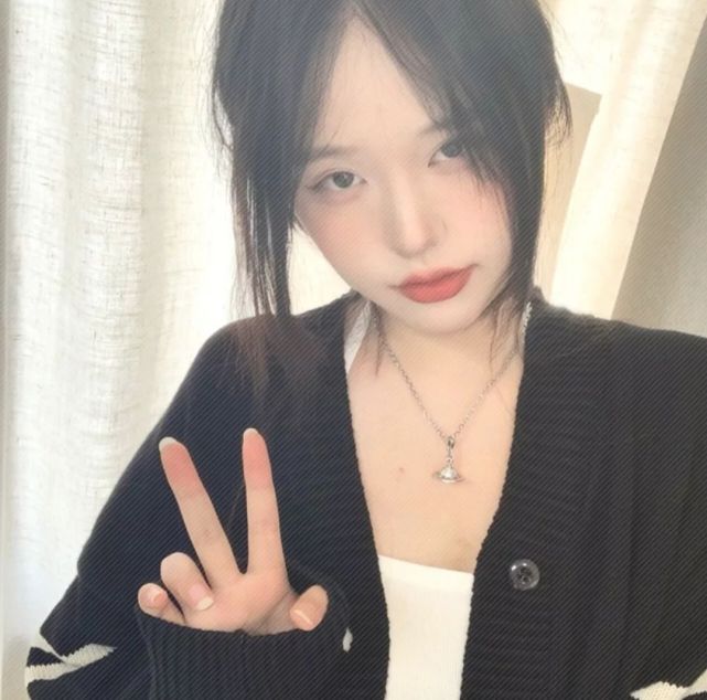 真人美女照片台湾_真人美女照片真人女头