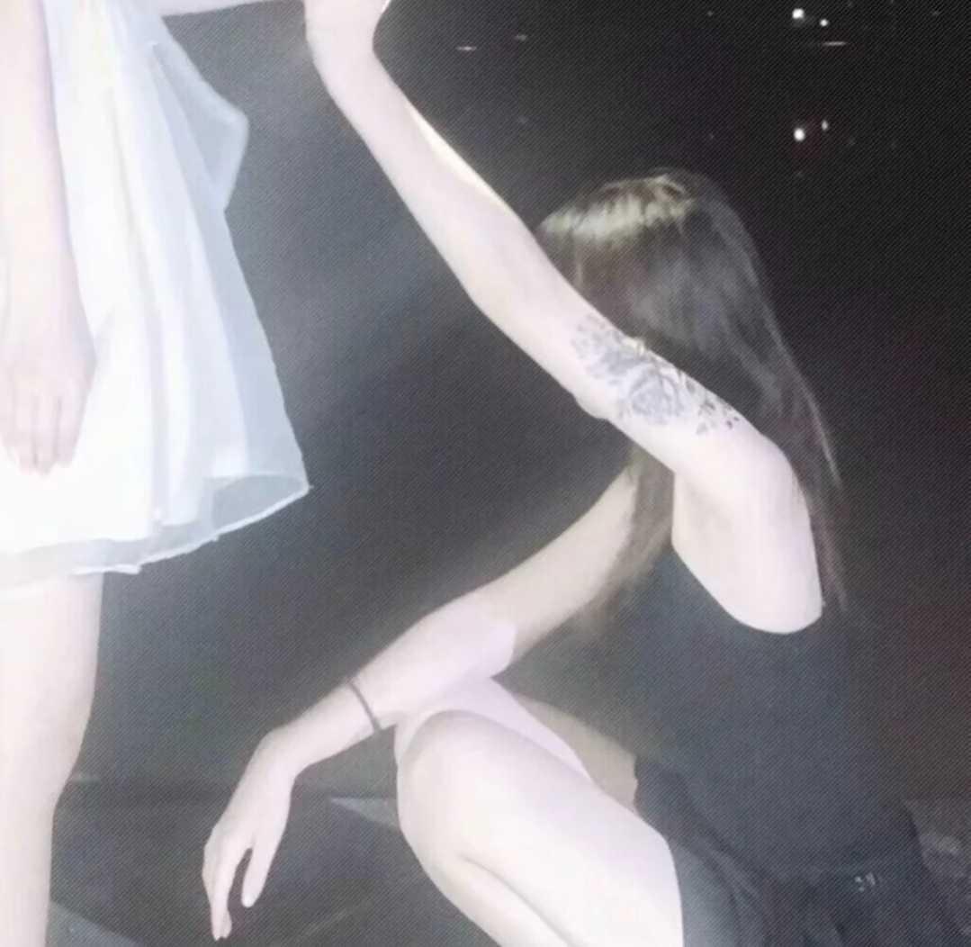 真人美女照片美女写真_真人美女照片真人头像