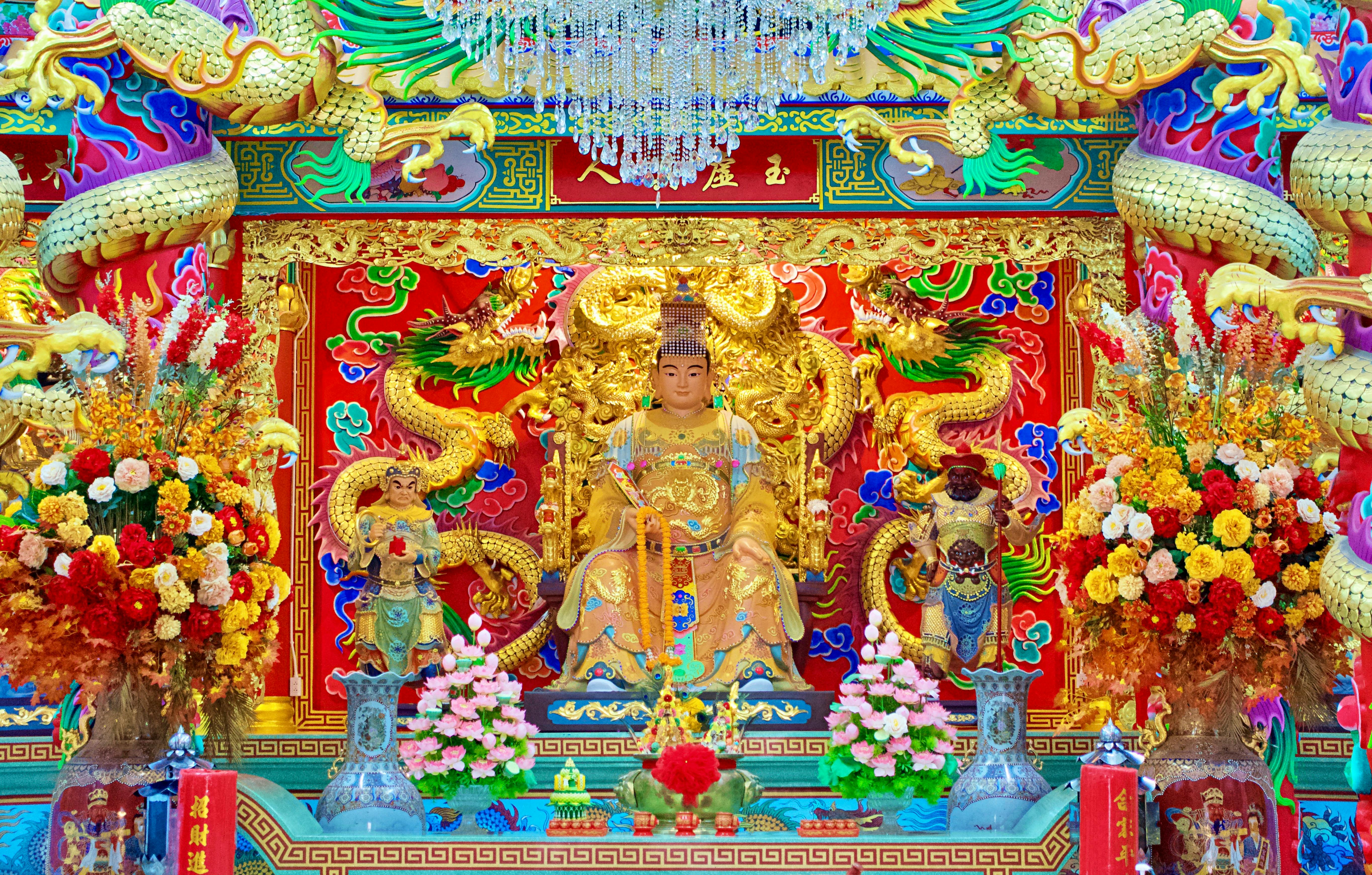 美景图片中国美景_泰国精致的中国寺庙内部