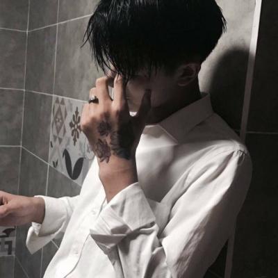 帅哥头像昭和_帅哥头像头像图片