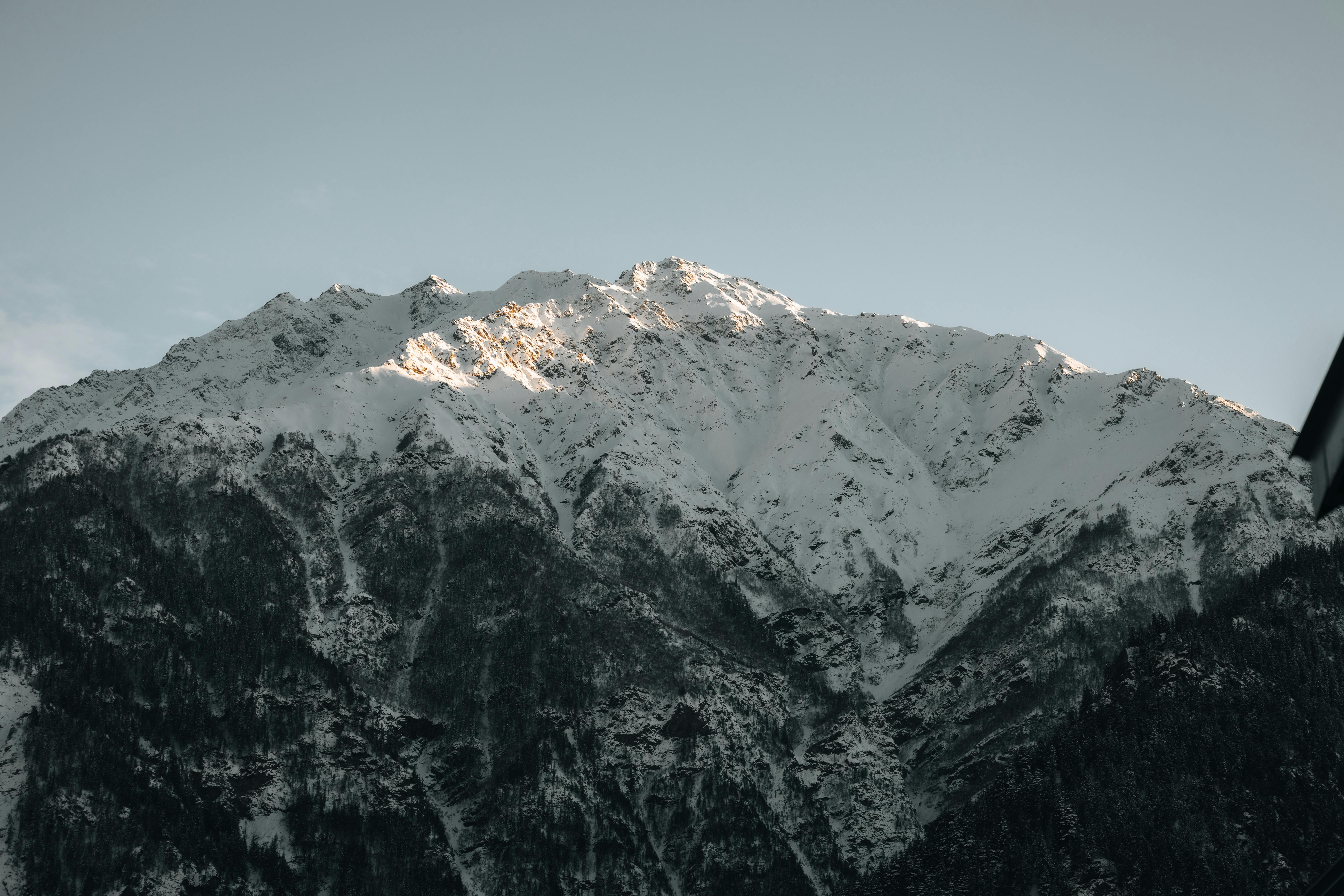 美景图片阿里山_日落时雄伟的喜马拉雅山峰