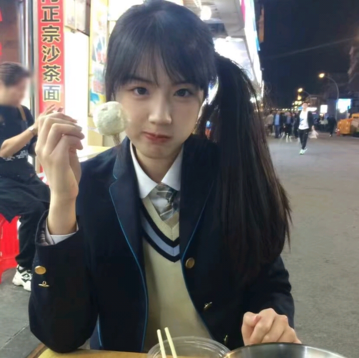 真人美女自拍手机_真人美女自拍真人美女头像丨女生头像