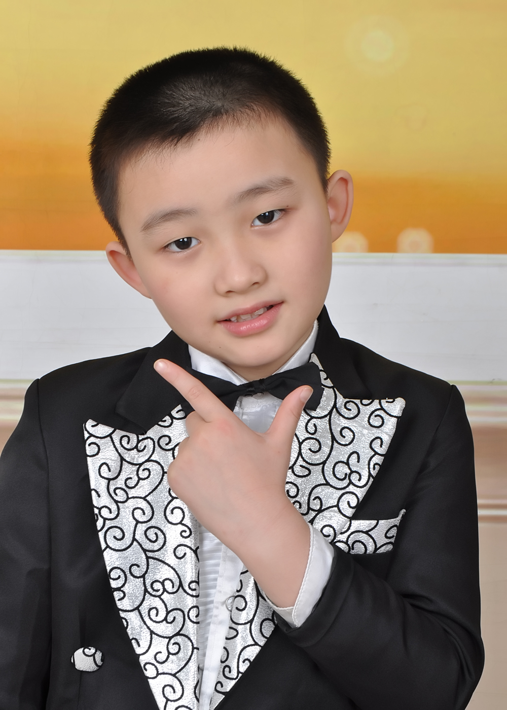 帅哥图片头像真人版哥哥_帅哥图片头像头像真人