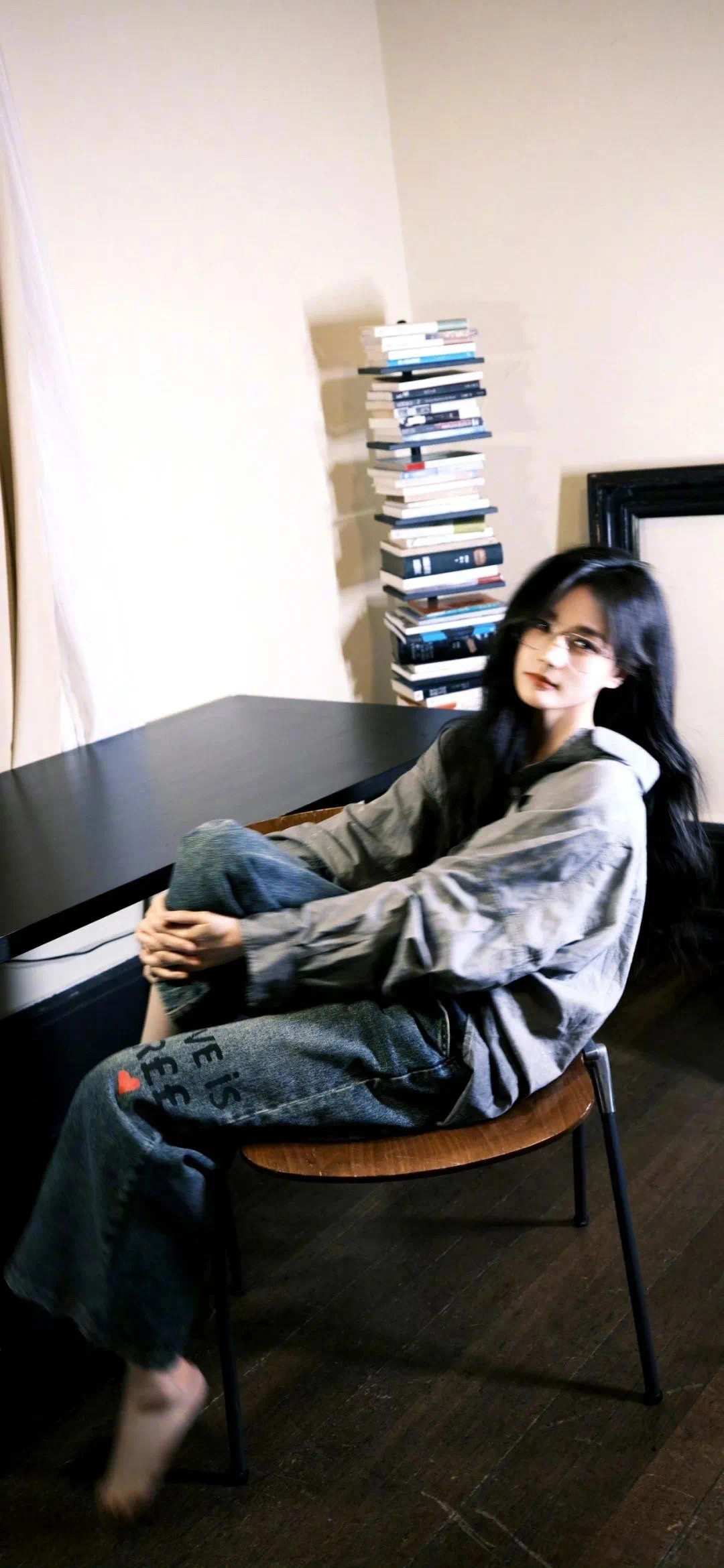 真人美女壁纸How_真人美女壁纸真人闺头