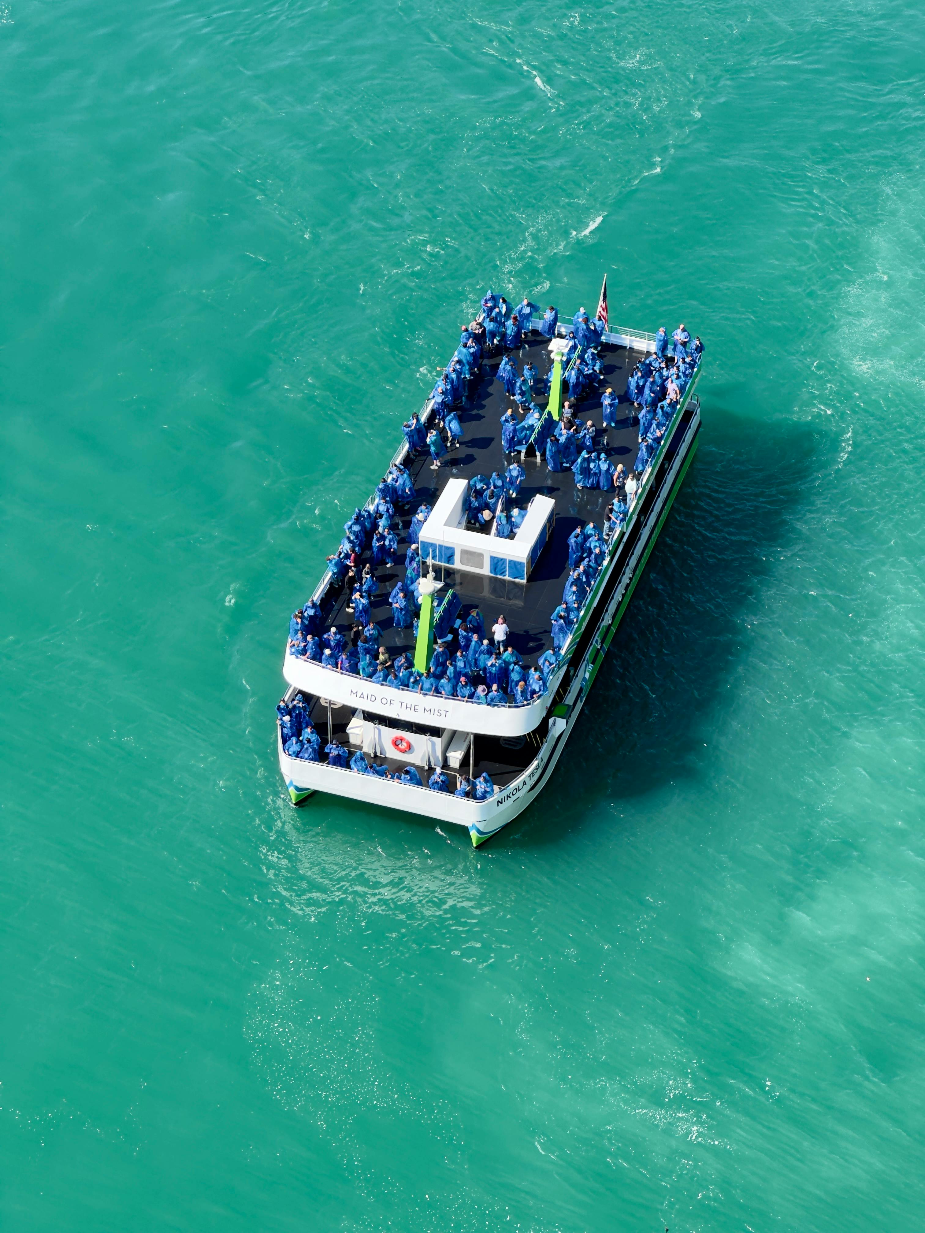 壁纸高清游戏壁纸_海浪冲击着悉尼悬崖