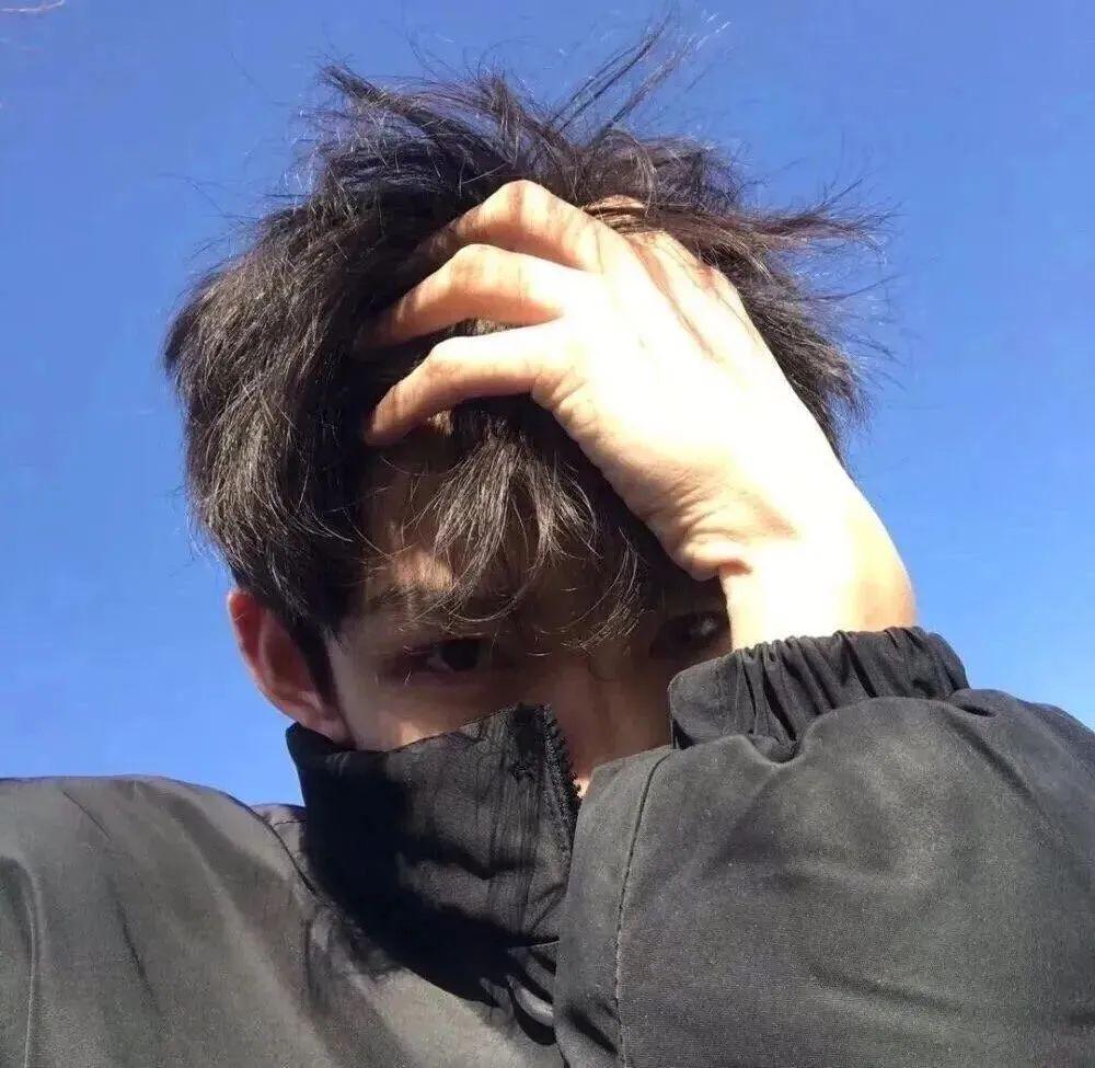 帅哥头像冷酷腹肌_帅哥图片头像图片头像
