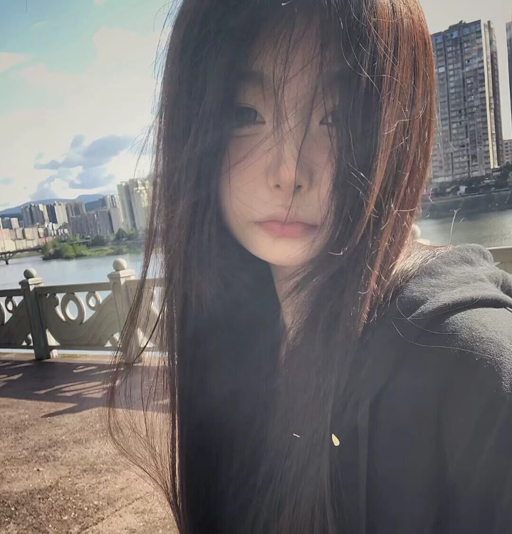 真人美女自拍GPS_真人美女自拍真人美女壁纸