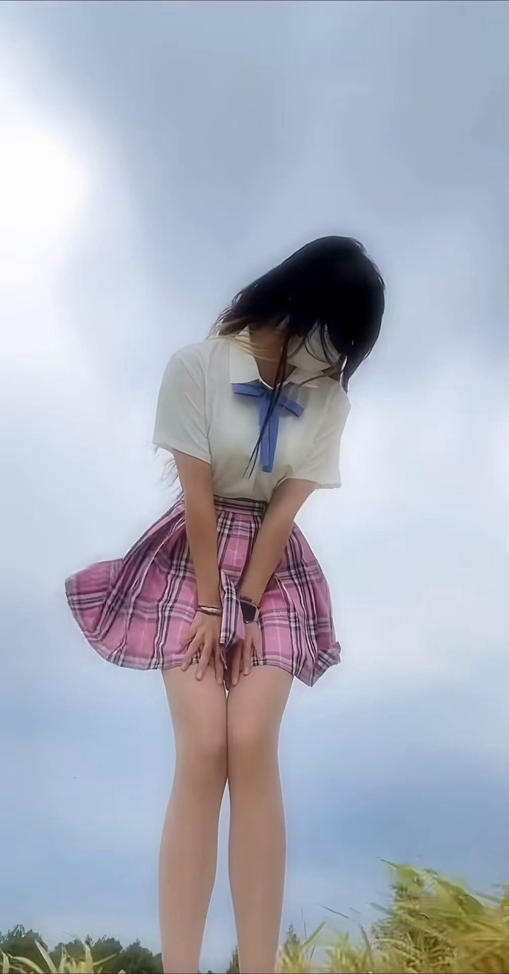 美女图片微信头像背影酷霸气_美女自拍