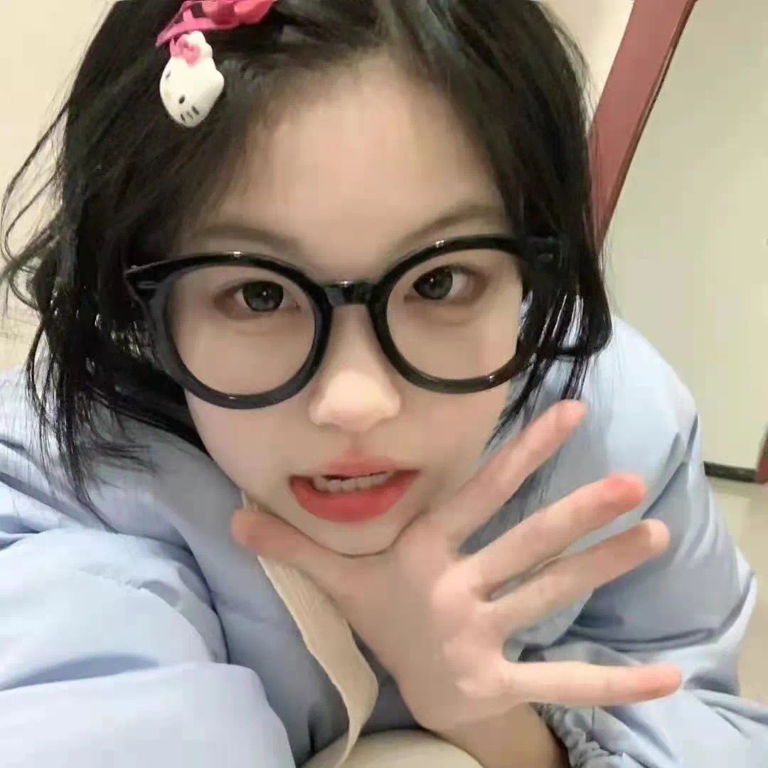 美女头像清新自然_美女头像甜美