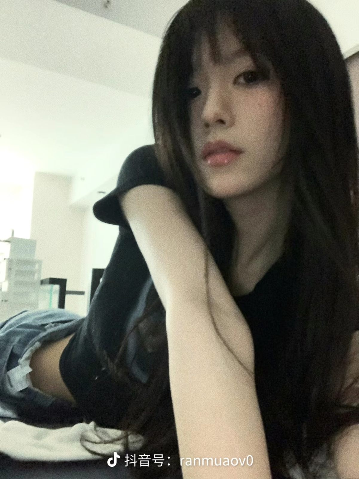 美女壁纸_美女头像真人高冷