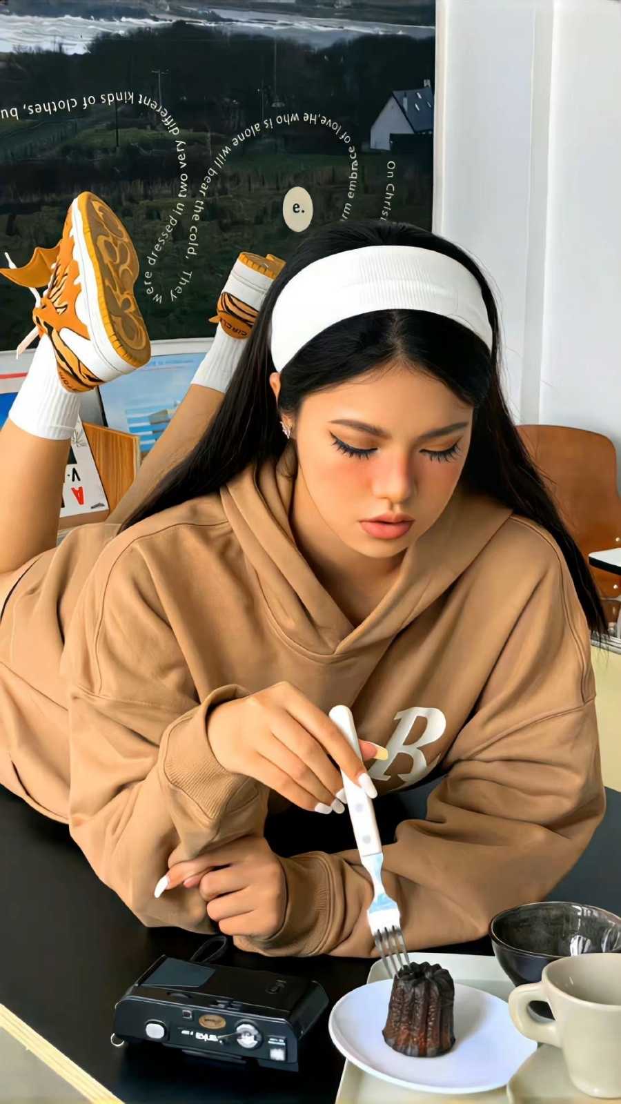 美女照片游泳中国_美女图片微信头像背影高清