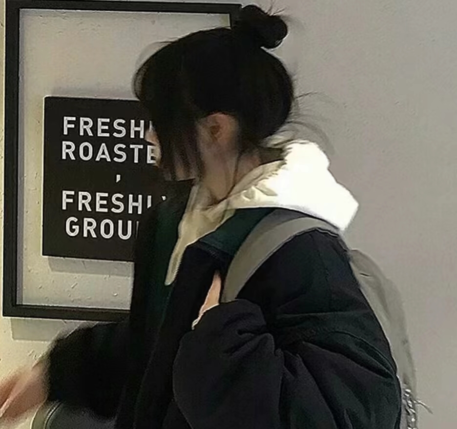 美女头像真人头像高冷_美女壁纸