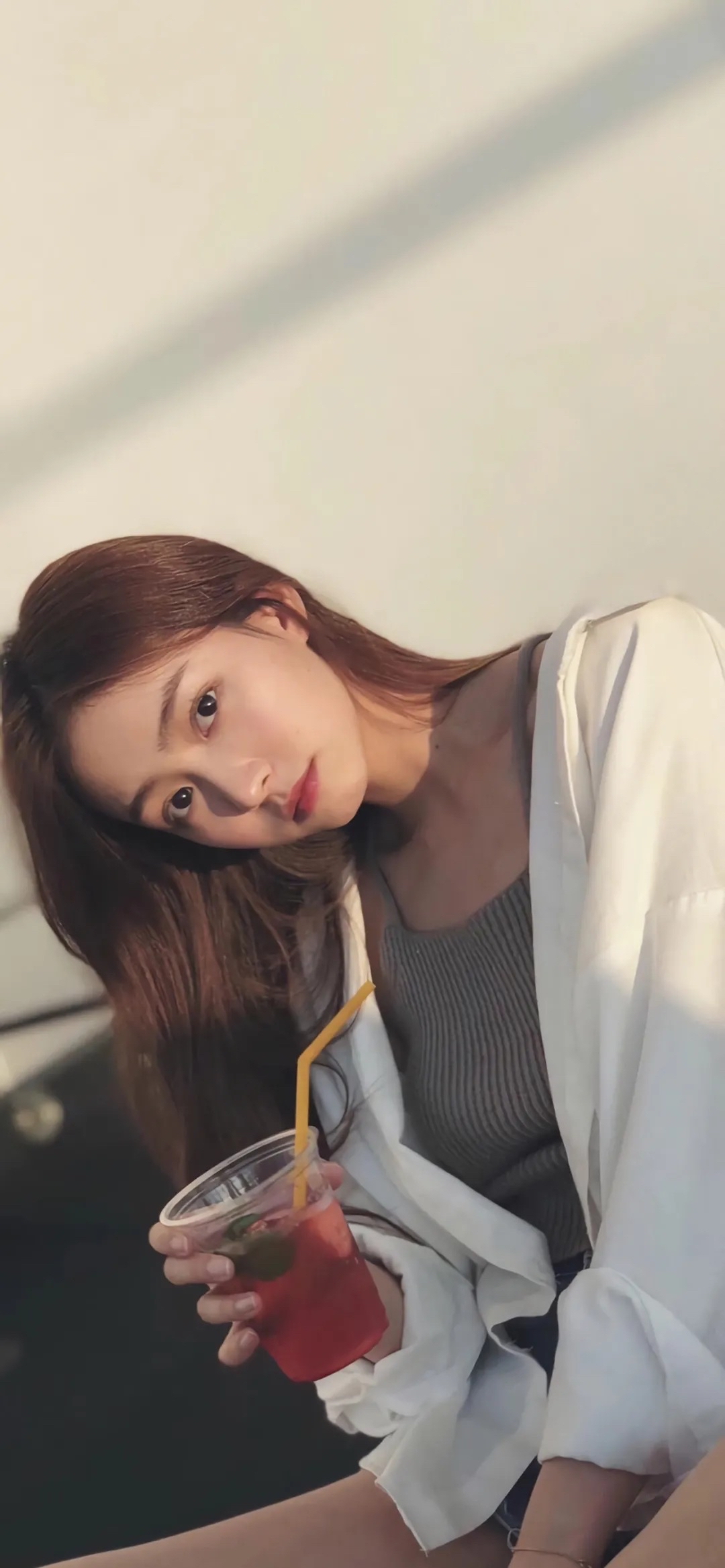美女头像真人侧脸_美女头像真人头像可爱