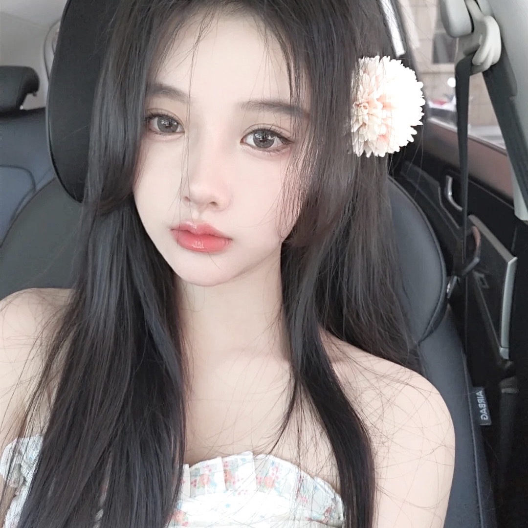 美女自拍_美女头像甜美